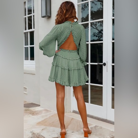 104. SMALL Women Green Layered Ruffled Open Back Puff Sleeve Swiss Dot Mini Dres - Picture 4 of 7